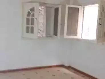 Apartments For sale - 3 rooms - floor 4