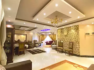 شقق للبيع - 3 غرف - بالدور 1