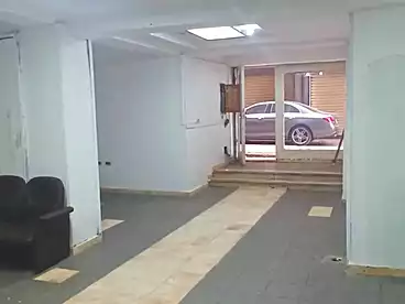 Commercial For sale - floor 0