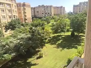 شقق للبيع
