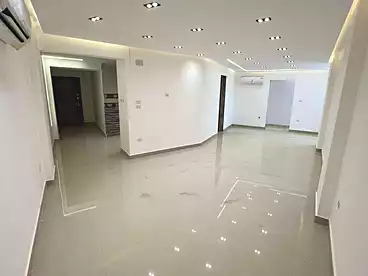 عقارات للبيع - 3 غرف - بالدور 10