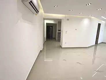 عقارات للبيع - 3 غرف - بالدور 10