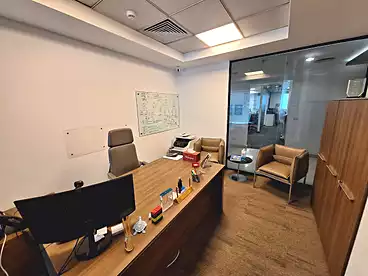 Administrative For rent - 1 rooms - floor 6