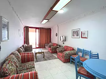 شقق مفروشة للبيع - 2 غرف - بالدور 16