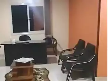 مكاتب للإيجار - 2 غرف - بالدور 3