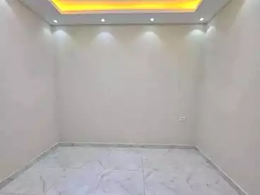 شقق للبيع في اللبيني، فيصل، 160 متر