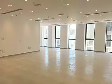 مكاتب للإيجار - 1 غرف - بالدور 2