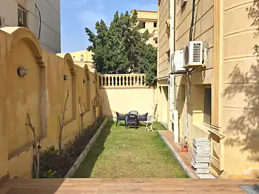 عقارات للإيجار - 1 غرف - بالدور 0