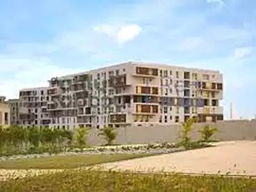 Apartments For sale - 4 rooms - floor 1