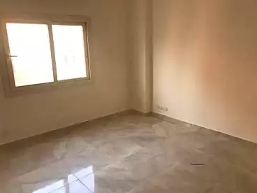 شقق للإيجار - 3 غرف - بالدور 1