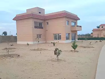 فيلا منفصلة للبيع - 4 غرف