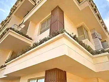 Apartments For sale - 4 rooms - floor 4