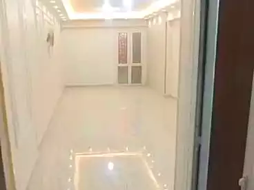 Administrative For rent - 3 rooms - floor 5