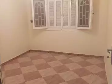 Apartments For sale - 2 rooms - floor 4