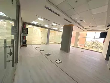 Corporate Branch For rent - 6 rooms - floor 2