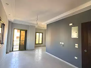 عقارات للبيع - 3 غرف - بالدور 2