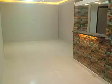 عقارات للبيع - 3 غرف - بالدور 5
