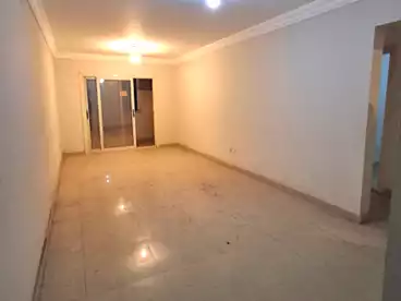 شقق للإيجار - 3 غرف - بالدور 15