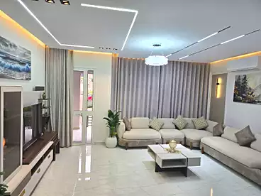 شقق للبيع - 2 غرف - بالدور 0