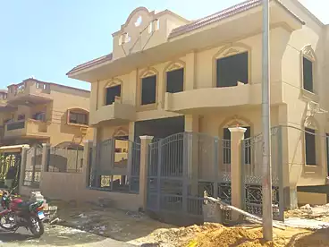 Villas For sale - 6 rooms