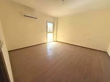 Apartments For rent - 3 rooms - floor 3