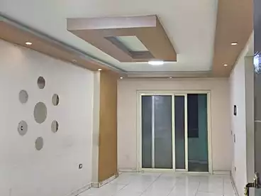 Apartments For rent - 3 rooms - floor 5