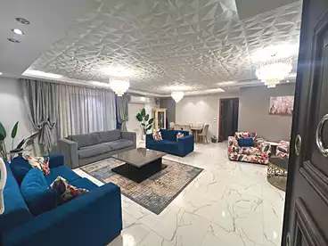 Furnished Apartment For rent - 3 rooms - floor 4