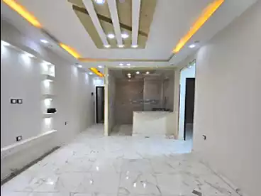 شقق للبيع - 2 غرف - بالدور 1