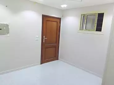 شقق للبيع - 3 غرف - بالدور 1