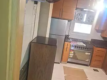 عقارات للبيع - 4 غرف - بالدور 5