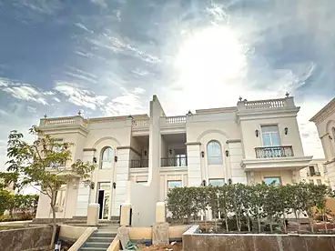 فلل للبيع - 6 غرف