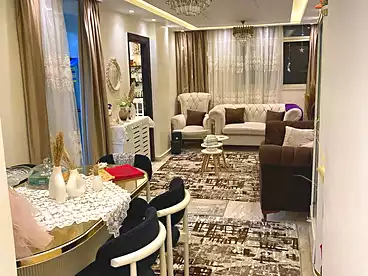 عقارات للبيع - 3 غرف - بالدور 7