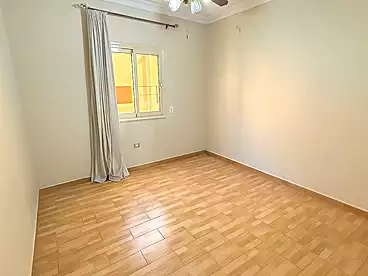 عقارات للبيع - 3 غرف - بالدور 3