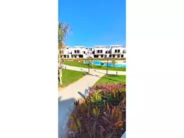 Apartments For sale - 3 rooms - floor 4