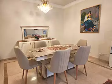 Private للإيجار