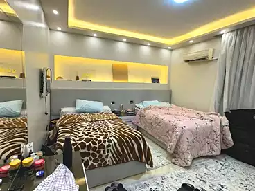 شقق للبيع - 3 غرف - بالدور 8