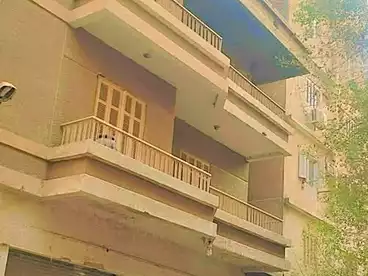 منزل / بيت للبيع - 16 غرف