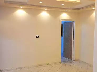 شقق للبيع - 3 غرف - بالدور 7