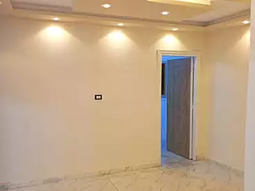 شقق للبيع - 3 غرف - بالدور 7