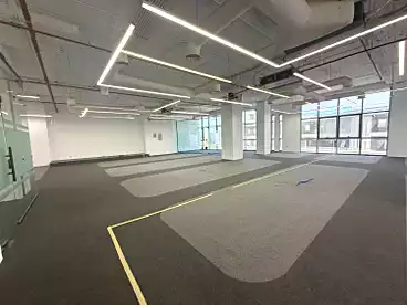 Administrative For rent - 9 rooms - floor 2