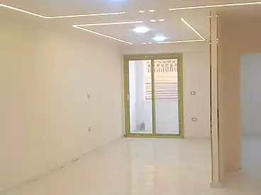 شقق للبيع - 3 غرف - بالدور 10