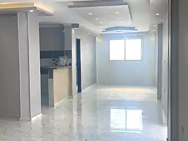 عقارات للبيع - 3 غرف - بالدور 1