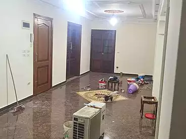 عقارات للبيع - 3 غرف - بالدور 10