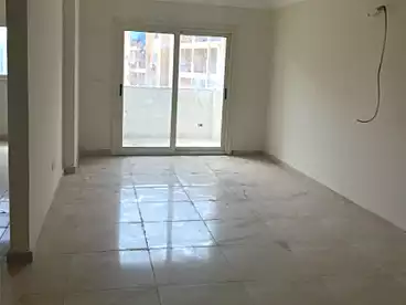 شقق للبيع - 3 غرف - بالدور 5