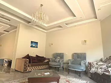 شقق للبيع في شارع عباس العقاد، الحي التاسع، 250 متر