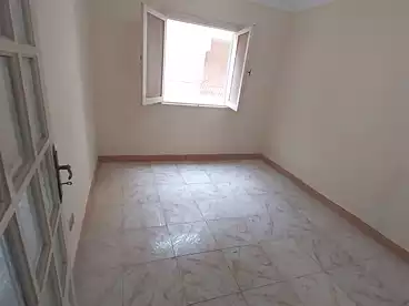 شقق للبيع - 3 غرف - بالدور 4