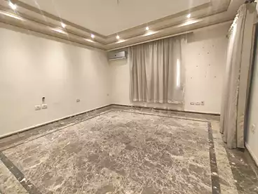 عقارات للإيجار - 3 غرف - بالدور 0