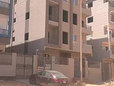 عقارات للبيع - 3 غرف - بالدور 4