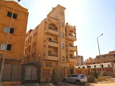 عقارات للبيع - 3 غرف - بالدور 4