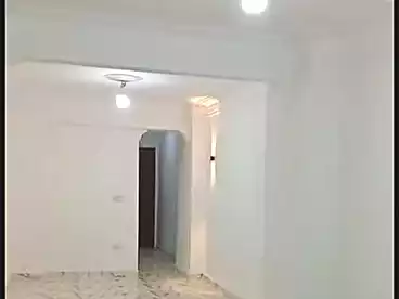 عقارات للبيع - 2 غرف - بالدور 1